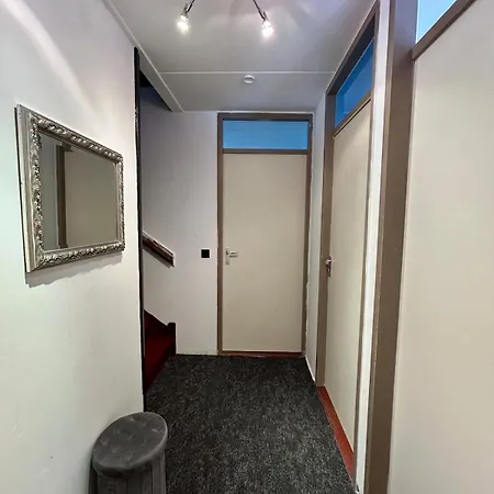 Charming House 別荘 Oudenbosch